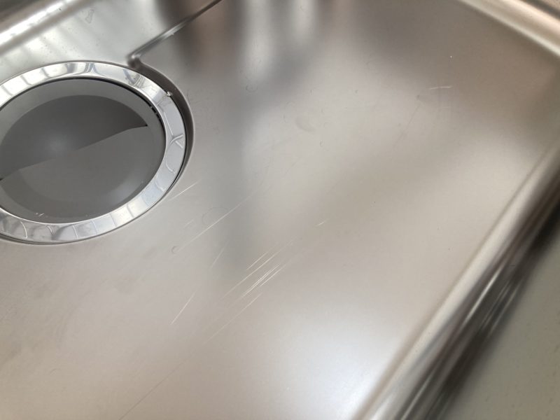 24-12 ステンレスシンク キズ補修