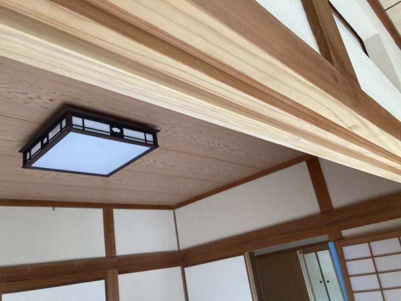 24-31 和室 鴨居 欠け補修