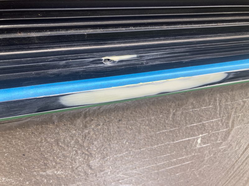 24-22 サッシレール 曲がり補修