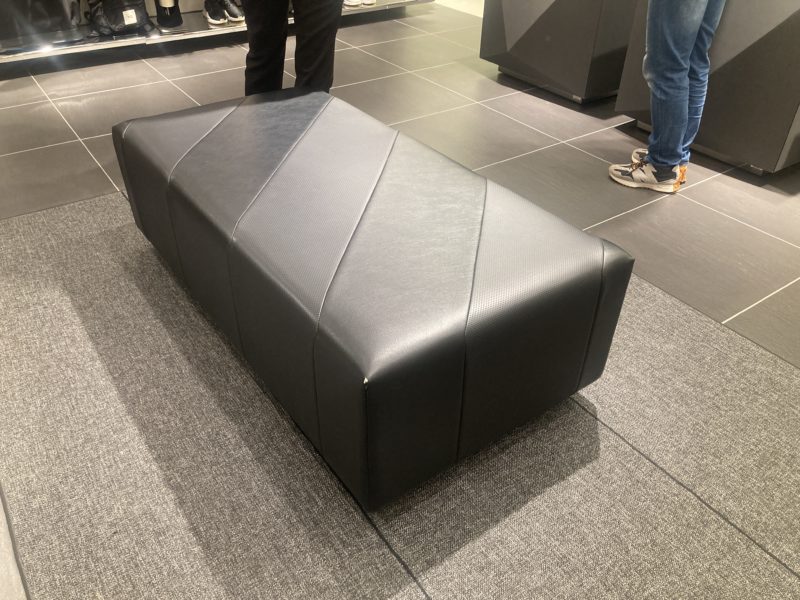 24-16 合皮ソファー キズ補修