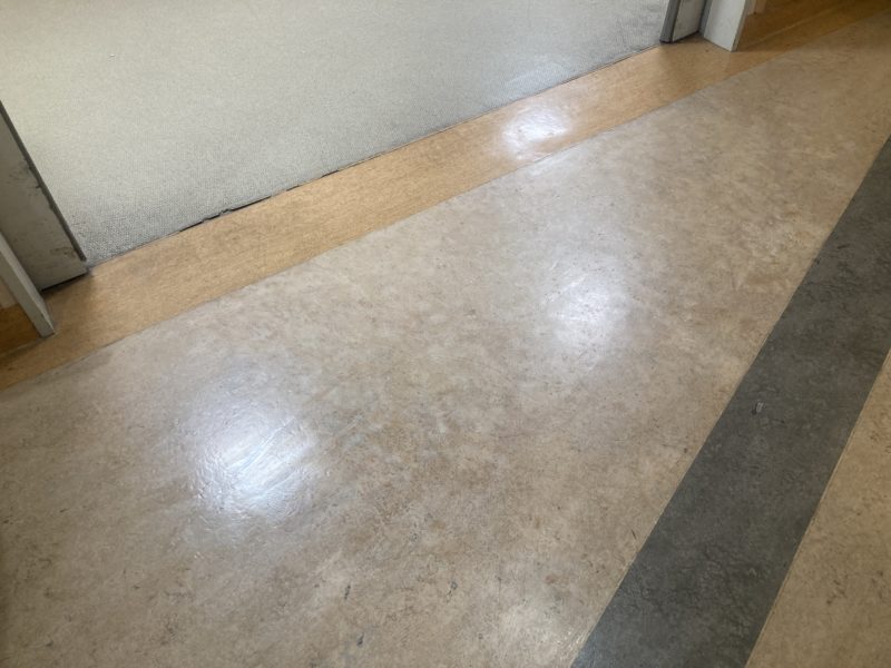 24-36 樹脂フロアー 劣化補修