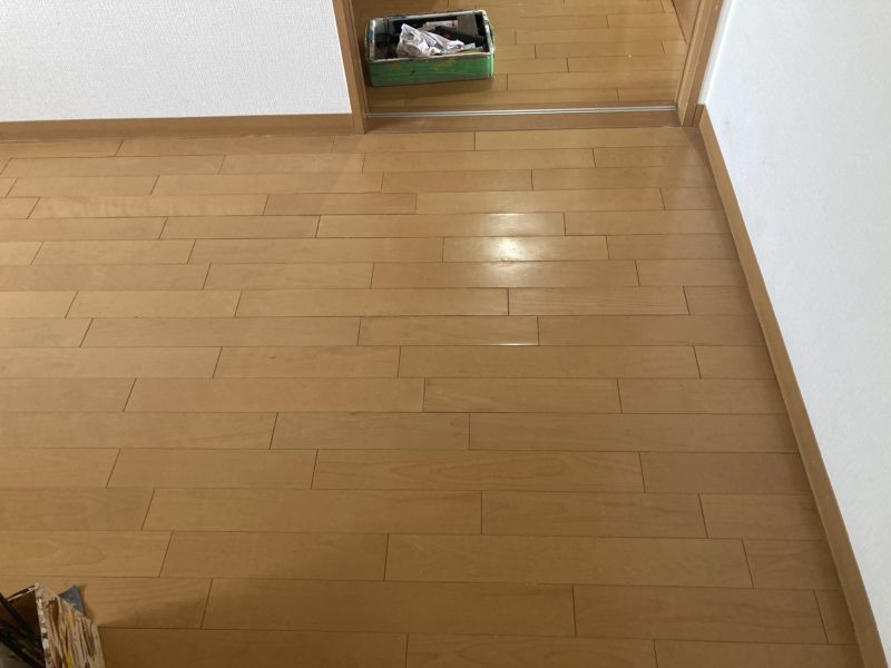 24-53 フロアー浮き補修