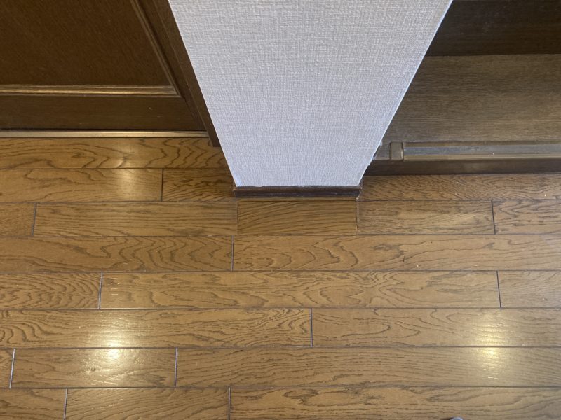 24-67 フロアー色調整