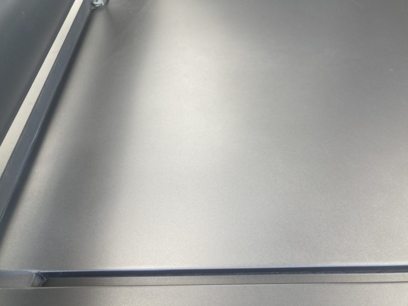 24-71 ガルバ屋根 へこみ補修