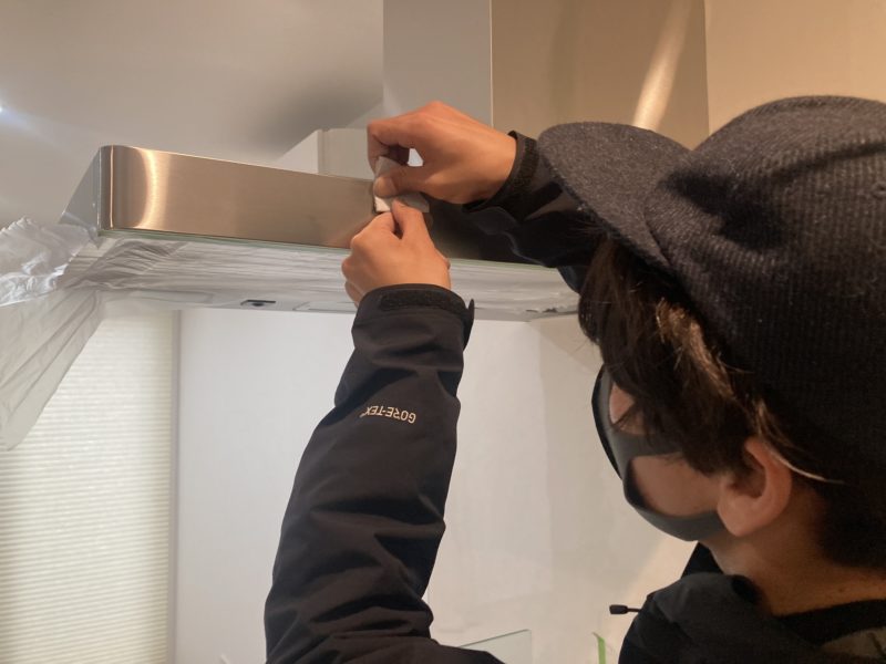 24-83 レンジフードキズ補修