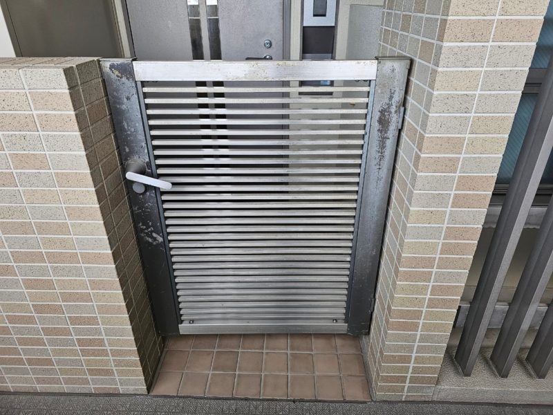 24-156 ステンレス門扉 塗装補修