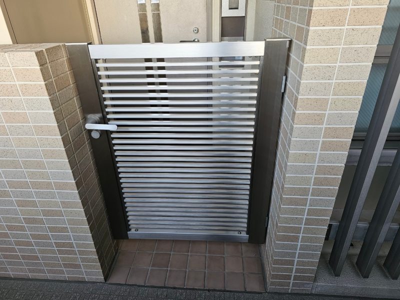 24-156 ステンレス門扉 塗装補修