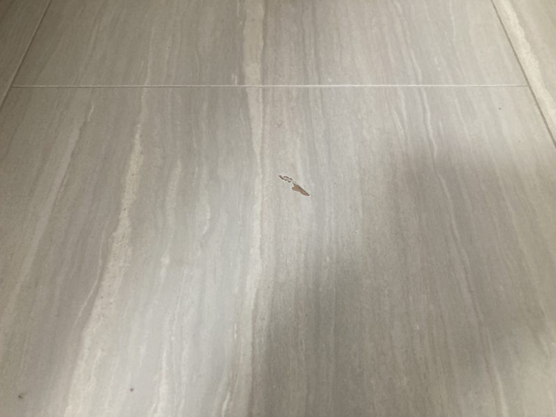 24-105 石目フロアーキズ補修