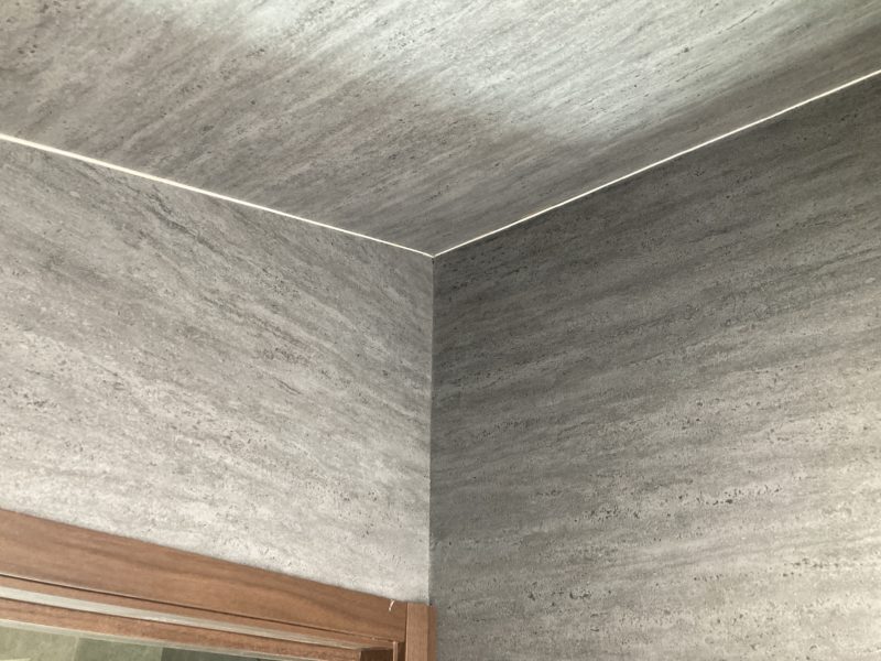 24-120 見切りモール 着色