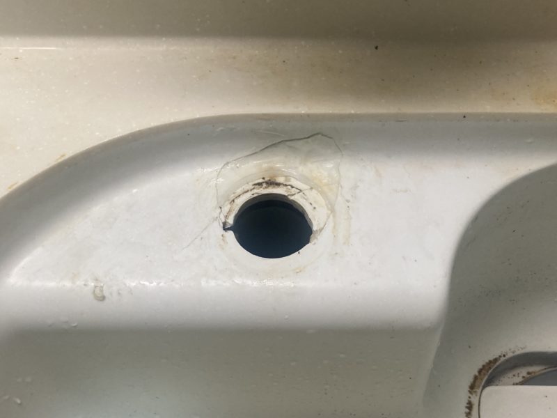 24-144 樹脂シンク 割れ補修