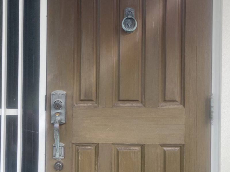 24-130 玄関ドア 塗りつぶし塗装