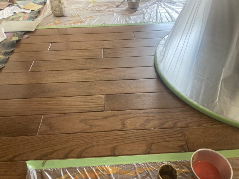 25-19 フロアー シミ補修