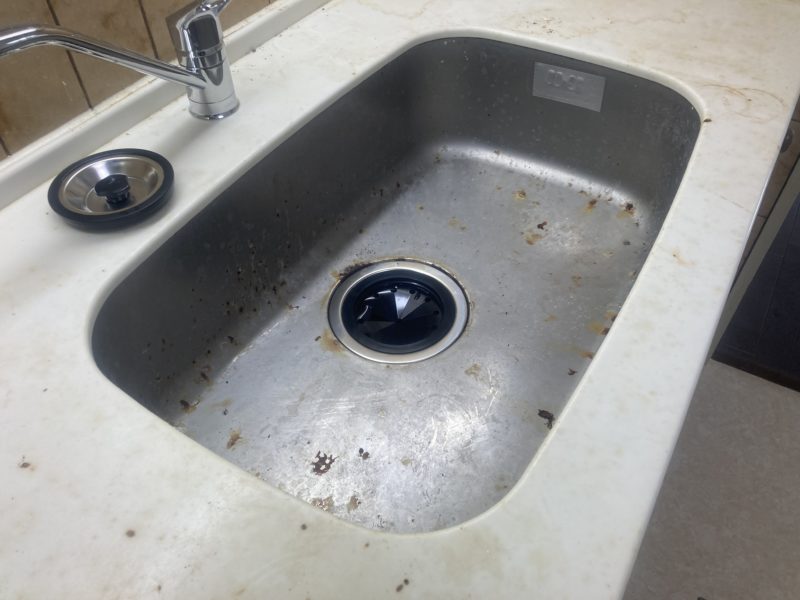 25-07 シンク水漏れ 塗装補修