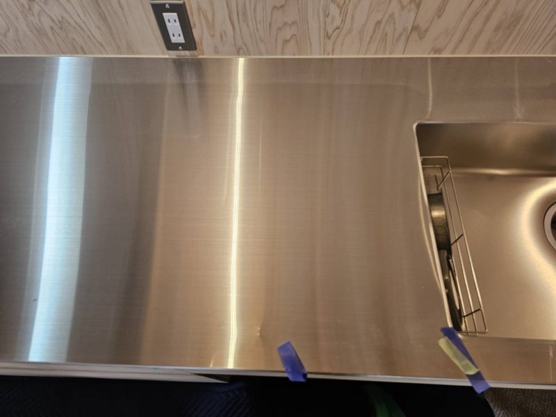 25-44 ステンレス天板 膨れ補修