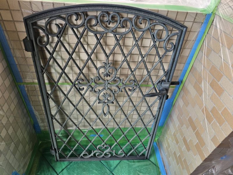 25-71 門扉再生塗装