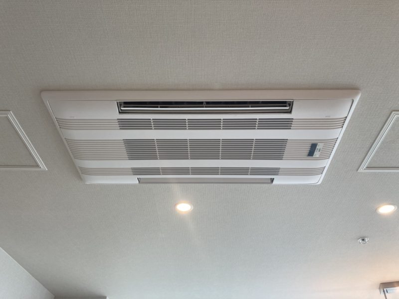 25-119 カセットエアコン 再生塗装