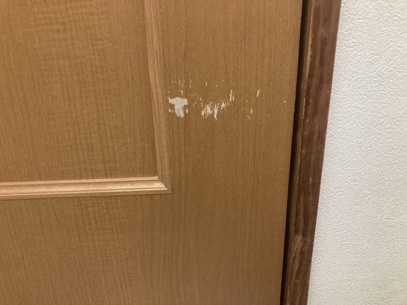 25-127　ドア プリントめくれ補修