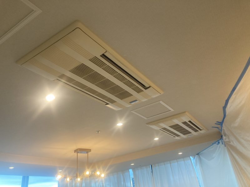 25-119 カセットエアコン 再生塗装