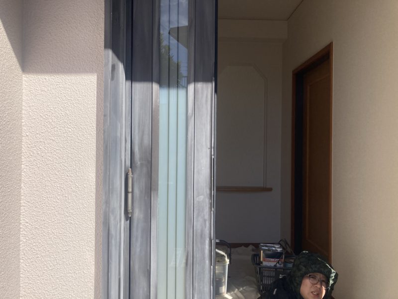 25-112 玄関ドア 再生塗装