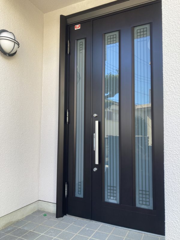 25-112 玄関ドア 再生塗装