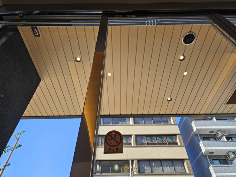 25-118 ステンレス鏡面 へこみ補修