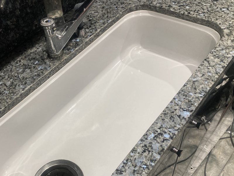 25-104 コモ社 シンク補修